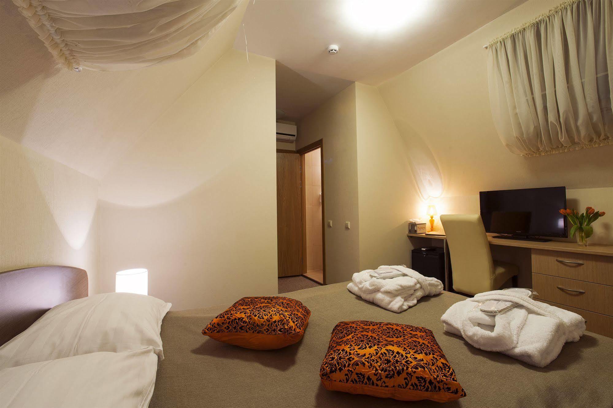 Dzintars Hotel Jūrkalne Екстериор снимка